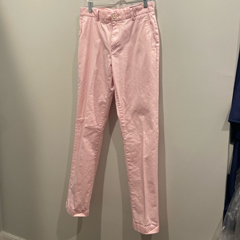 Vineyard Vine Men’s pink pants